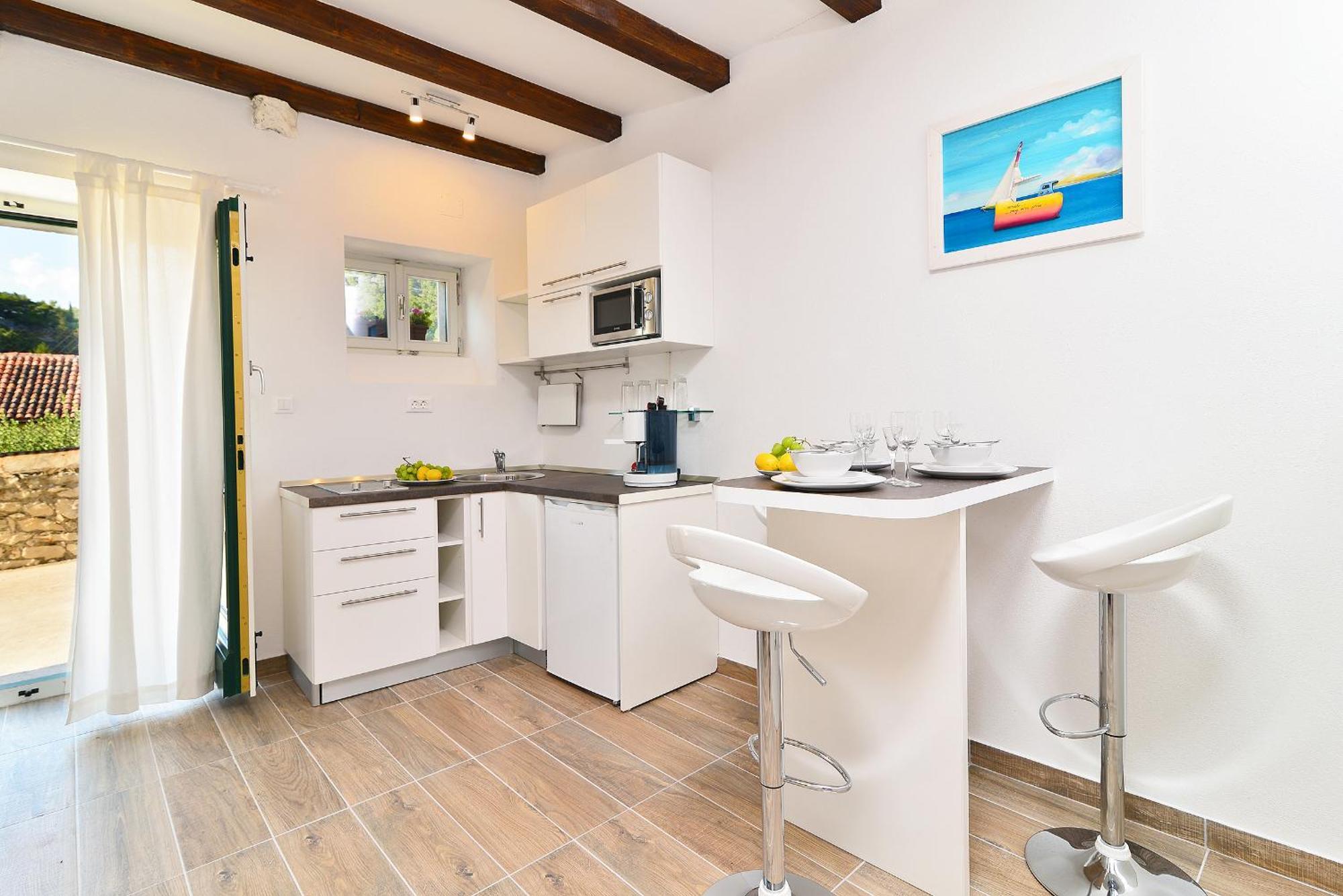 Apartments And Rooms Kampanel Hvar Town Ruang foto